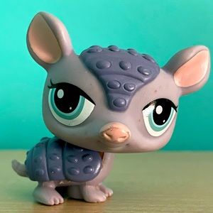 Littlest pet shop armadillo